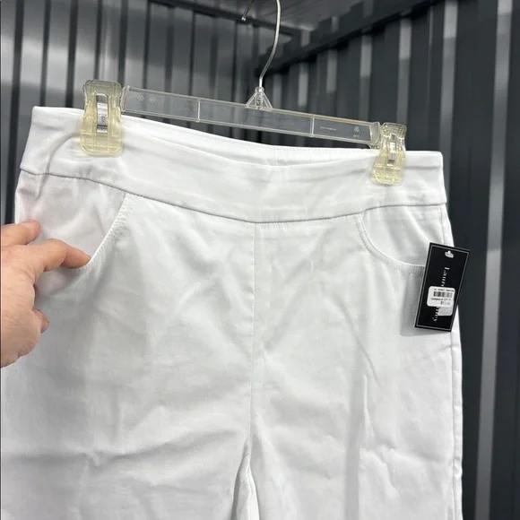 NWT Lauren & Riley Elegant White Women's Bermuda Shorts Lace Slits Pockets L - Picture 5 of 16